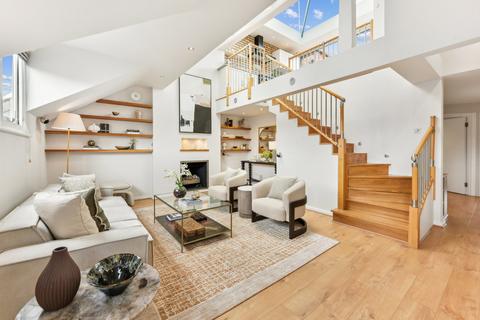 2 bedroom flat for sale, Roland Gardens, South Kensington, London