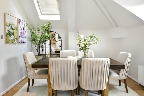 2 bedroom flat for sale, Roland Gardens, South Kensington, London