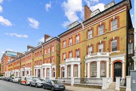 2 bedroom flat for sale, Roland Gardens, South Kensington, London