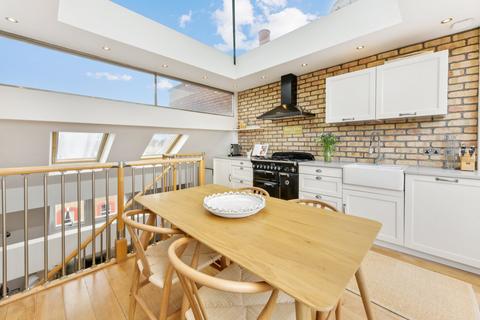 2 bedroom flat for sale, Roland Gardens, South Kensington, London