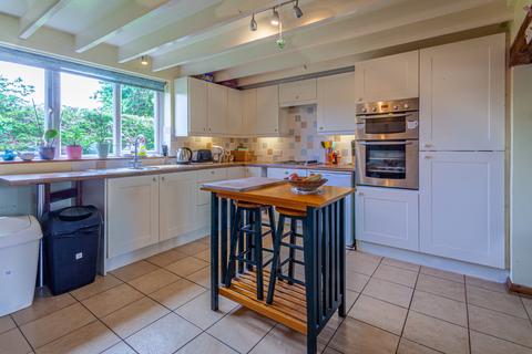4 bedroom equestrian property for sale, Byng Lane, Pettistree, IP13 0JE