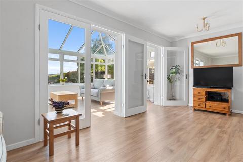 3 bedroom semi-detached house for sale, West End, Kemsing, Sevenoaks