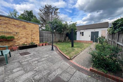 undefined, Grove Road, Chadwell Heath