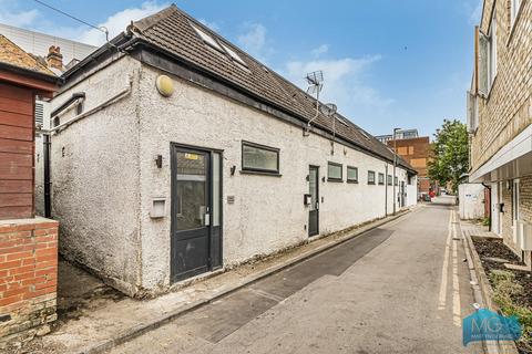 Retail property (high street) to rent, 2 Lambert Way London N12 9EP