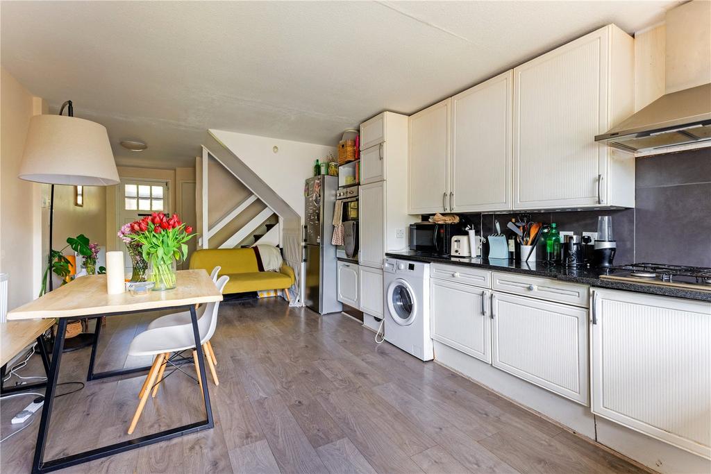Reception/Kitchen