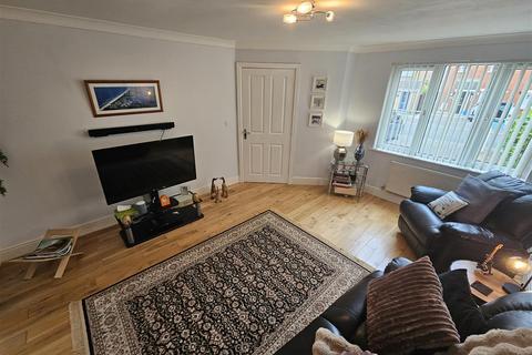 11 Thorne Way, Cardiff, CF5 5DL