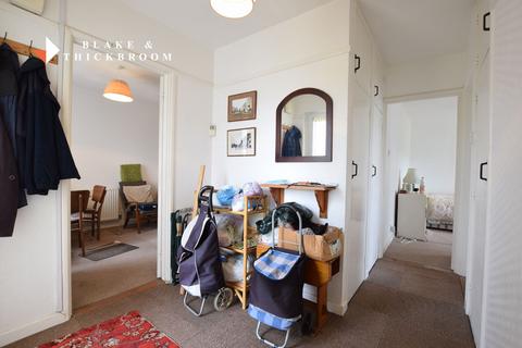 3 bedroom semi-detached bungalow for sale, Howard Road, Holland-on-Sea