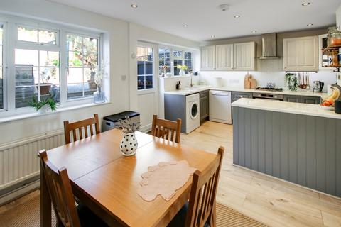 undefined, Garden Wood Road, East Grinstead, RH19