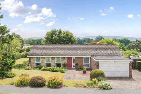 4 bedroom detached bungalow for sale, Melton Drive, Storrington, RH20