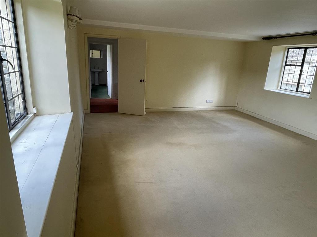Bedroom 3.JPG