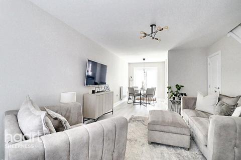 2 bedroom terraced house for sale, Sunflower Meadow, Minster