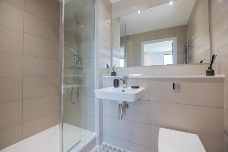 Ensuite