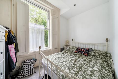 1 bedroom apartment for sale, Dagnall Park, London, SE25