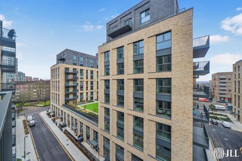 1 bedroom flat to rent, Damsel Grove London N4