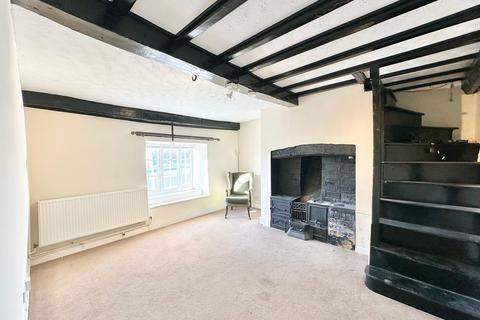4 bedroom character property to rent, Watling Street, Potterspury, Towcester, NN12
