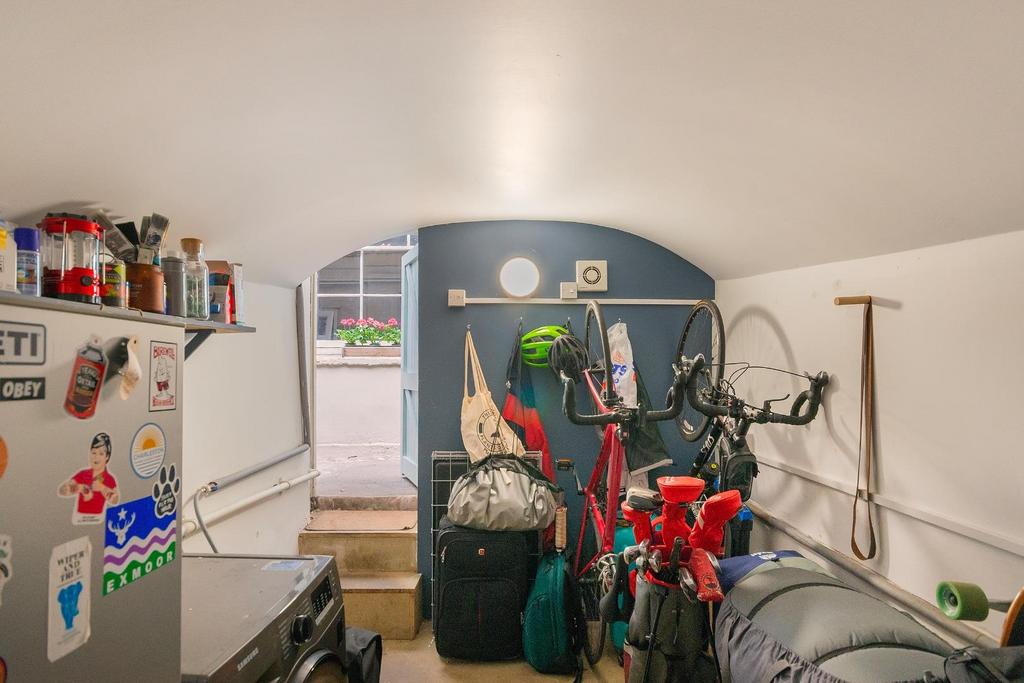 G0 F2 WPCN - Store A.jpg