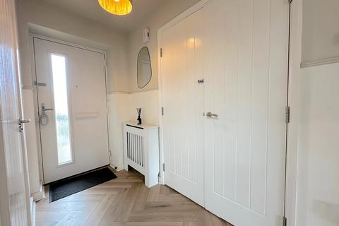 3 bedroom end of terrace house for sale, Bernard Hall Avenue, Wolverhampton WV11