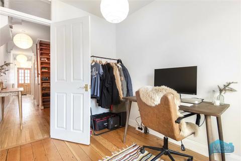 2 bedroom apartment to rent, Lyttelton Road, Hampstead Garden Suburb, London, N2