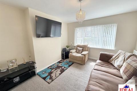 20 Cheriton Avenue, Adwick Le Street, Doncaster, DN6 7BW