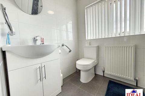 20 Cheriton Avenue, Adwick Le Street, Doncaster, DN6 7BW