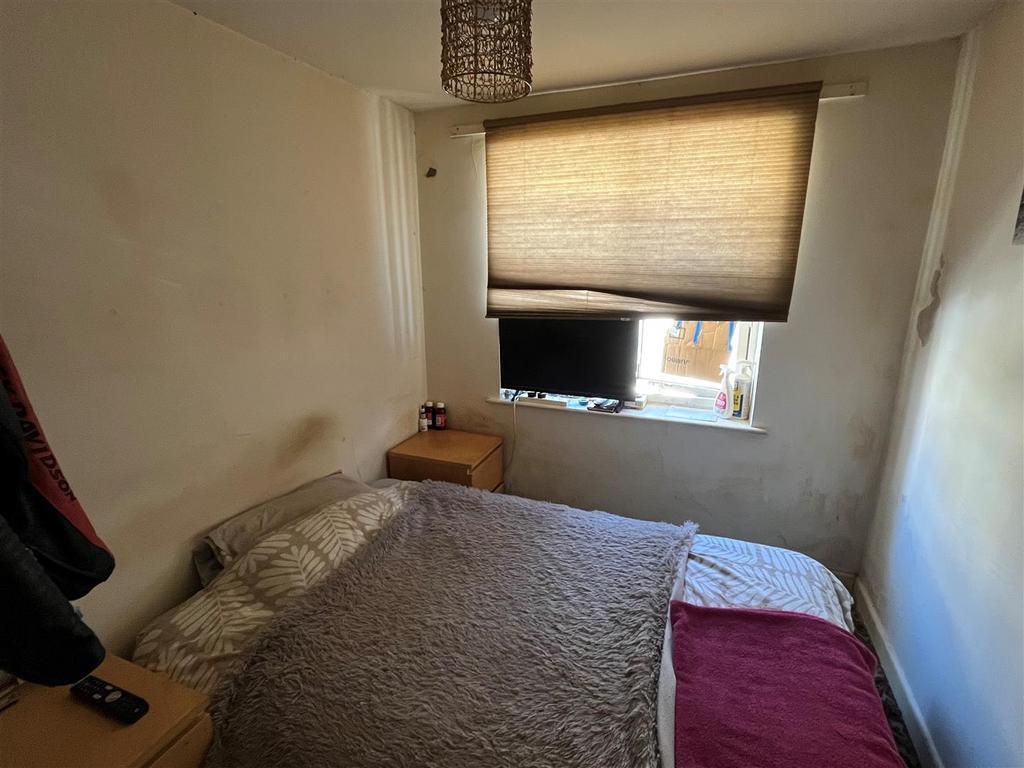 Bedroom Two.jpg