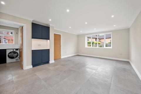 undefined, Cottimore Lane, Walton-on-Thames, KT12