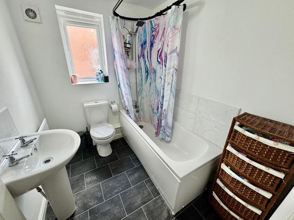 Bathroom/w.c.