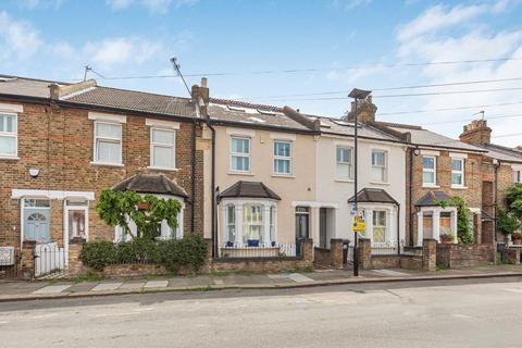 Worple Road, Old Isleworth TW7