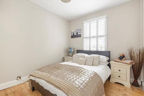 84 Worple Road, Isleworth, TW7 7HU
