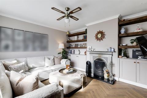 12 Abbots Close, Daybrook, Nottingham, NG5 6AU