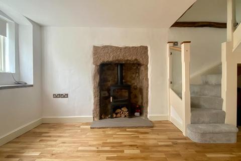 2 bedroom terraced house to rent, Woolleys Yard, Winster DE4