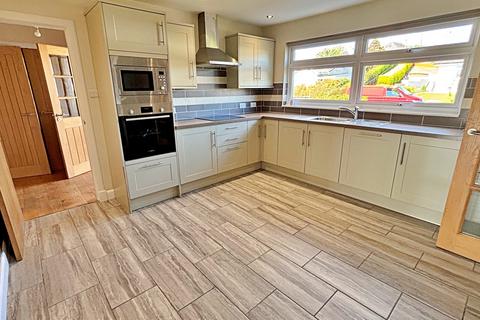 4 bedroom detached bungalow for sale, Rhonepark Crescent, Crossmichael DG7