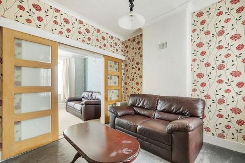 4 bedroom end of terrace house for sale, Querrin Street, London, SW6