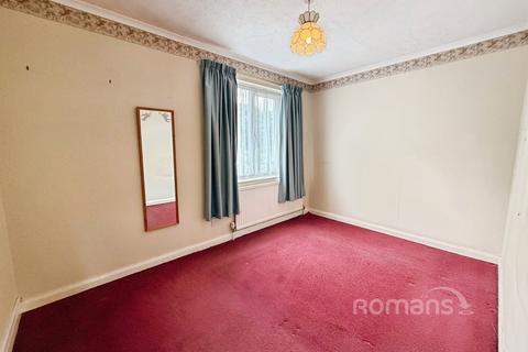 14 Beecham Berry, Basingstoke, RG22 4PB