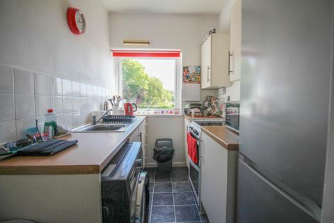 1 bedroom flat to rent, Paragon Court, Weston Super Mare