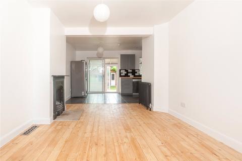 7 Fulwell Park Avenue, Twickenham, TW2 5HF