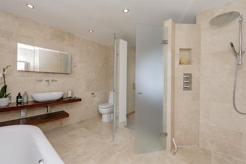 3 bedroom maisonette for sale, Abingdon Road, London, W8