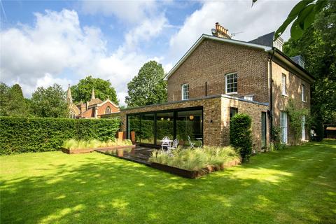 5 bedroom detached house to rent, Church Road, Ham, Richmond, TW10