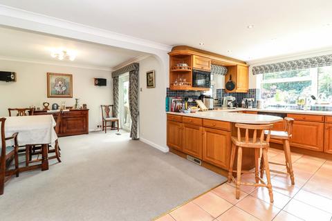 4 bedroom detached house for sale, Badgers Wood, Farnham Common, Buckinghamshire, SL2