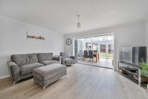 undefined, Stonebanks, Walton-On-Thames, Surrey, KT12