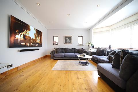 undefined, Hampden Way, London
