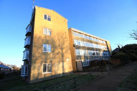 3 bedroom apartment to rent, Percival Close, Norwich NR4