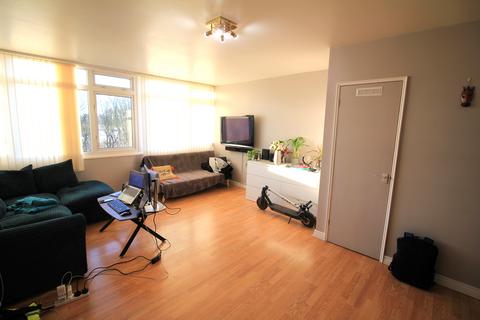 3 bedroom apartment to rent, Percival Close, Norwich NR4