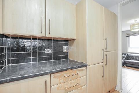 Flat 1, 16 Clockmill Lane, Edinburgh, EH8 8HY