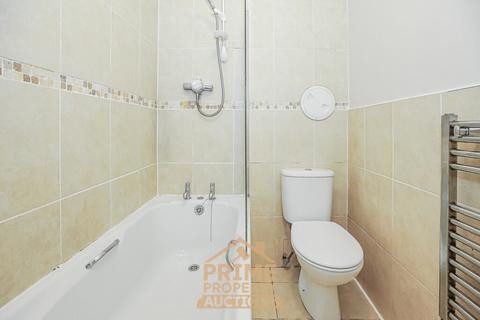 Flat 1, 16 Clockmill Lane, Edinburgh, EH8 8HY