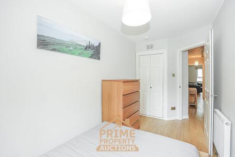 Flat 1, 16 Clockmill Lane, Edinburgh, EH8 8HY