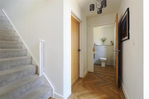 5 bedroom detached house for sale, Claygate House, Goose Farm, Canterbury