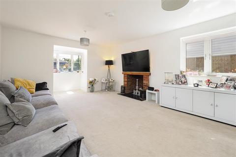 5 bedroom detached house for sale, Claygate House, Goose Farm, Canterbury