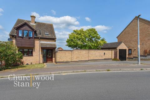 3 bedroom detached house for sale, Taylor Drive, Lawford, CO11