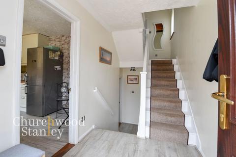 3 bedroom detached house for sale, Taylor Drive, Lawford, CO11